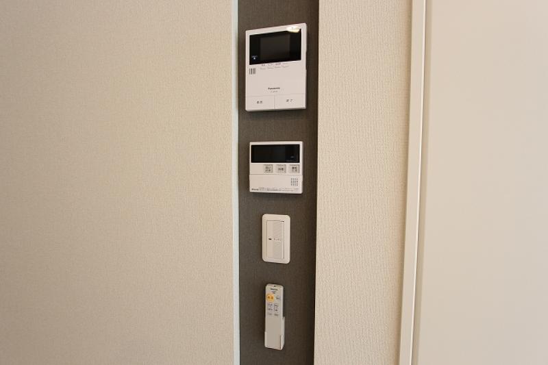 モニタ付インターホン