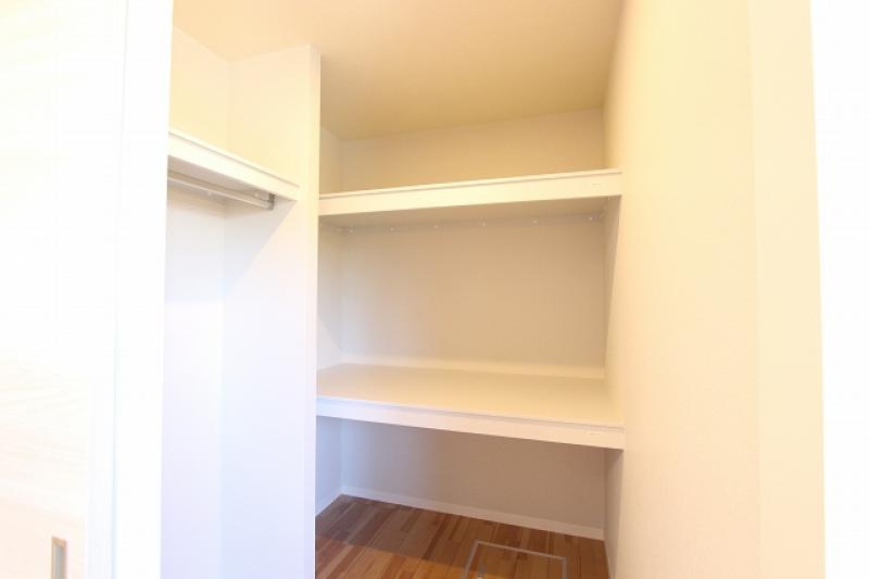 ｳｫｰｸｲﾝｸﾛｰｾﾞｯﾄ