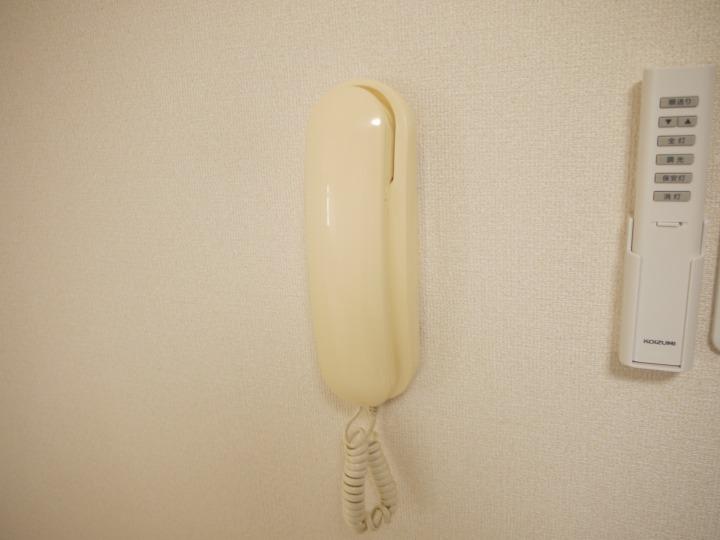 インターホン