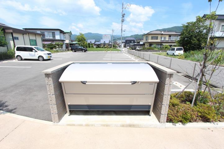 ゴミ回収ボックス