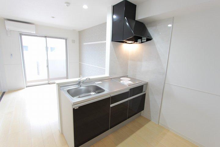 ﾀﾞｲﾆﾝｸﾞｷｯﾁﾝ