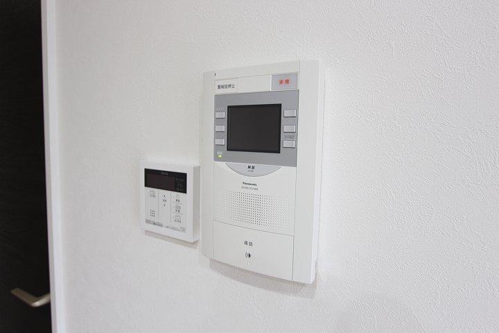 モニタ付インターホン