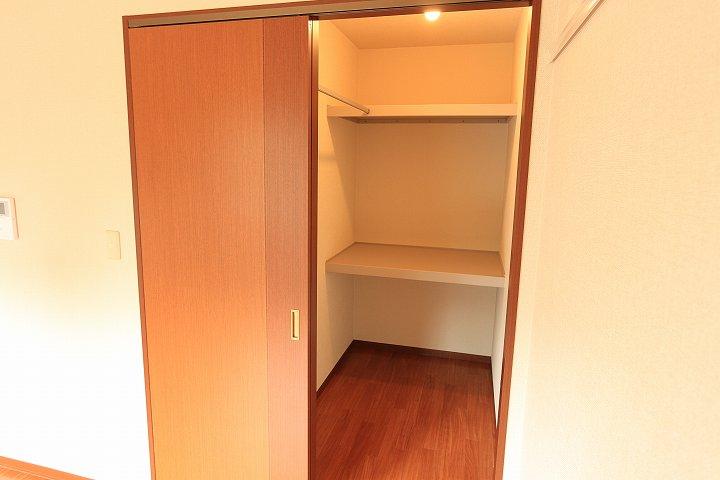 ｳｫｰｸｲﾝｸﾛｰｾﾞｯﾄ