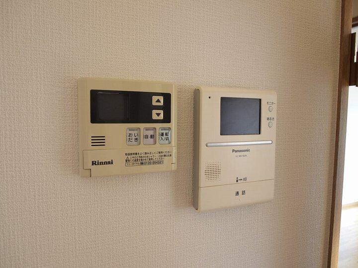 モニタ付インターホン