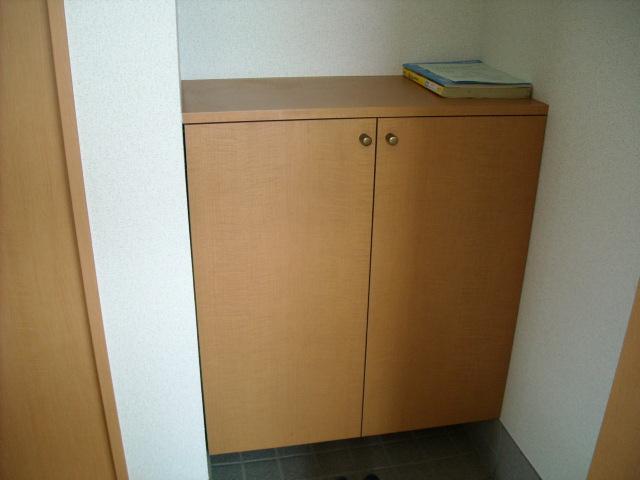 シューズボックス