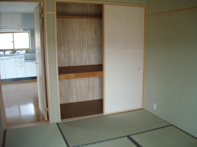 収納2