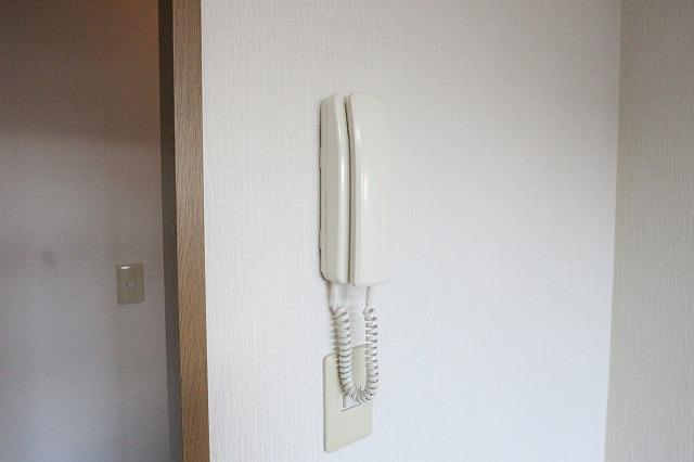インターホン