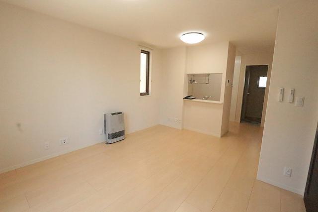 ﾘﾋﾞﾝｸﾞﾀﾞｲﾆﾝｸﾞｷｯﾁﾝ