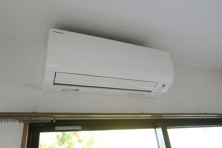 エアコン