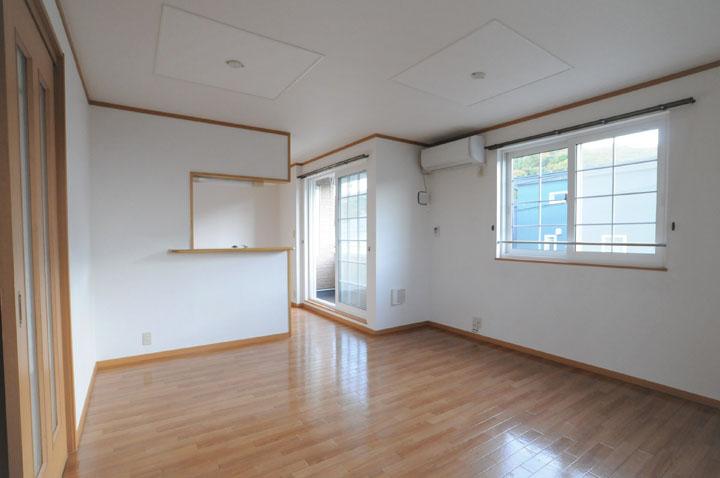 ﾘﾋﾞﾝｸﾞﾀﾞｲﾆﾝｸﾞｷｯﾁﾝ