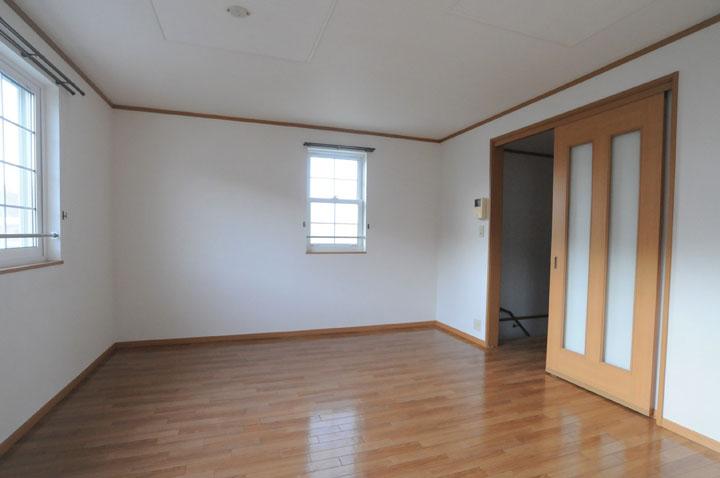 ﾘﾋﾞﾝｸﾞﾀﾞｲﾆﾝｸﾞｷｯﾁﾝ