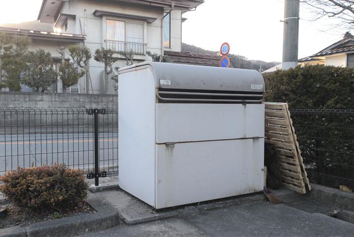 ゴミ回収BOX
