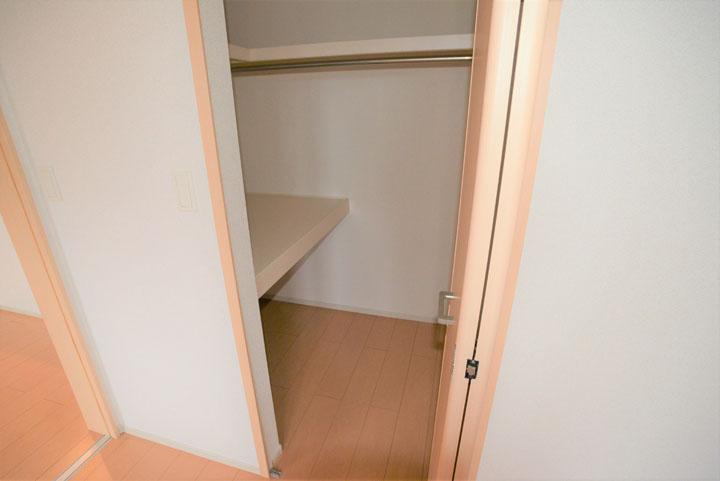 ｳｫｰｸｲﾝｸﾛｰｾﾞｯﾄ