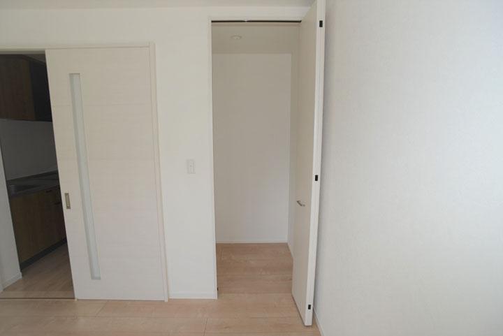 ｳｫｰｸｲﾝｸﾛｰｾﾞｯﾄ