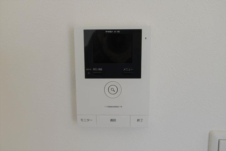 モニタ付インターホン