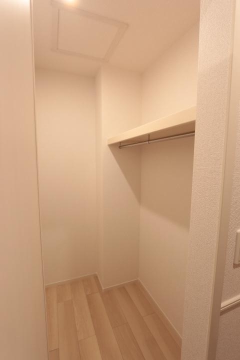 ｳｫｰｸｲﾝｸﾛｰｾﾞｯﾄ