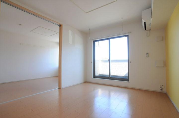 ﾘﾋﾞﾝｸﾞﾀﾞｲﾆﾝｸﾞｷｯﾁﾝ