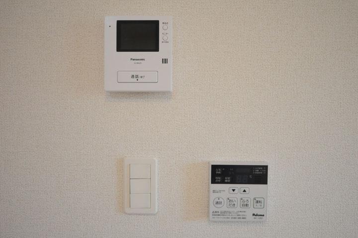 モニタ付インターホン