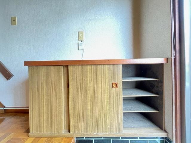 シューズボックス