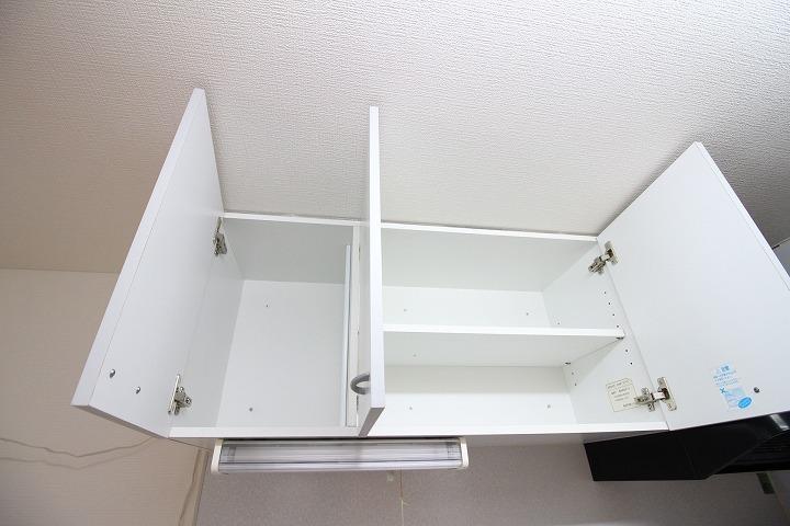 キッチン上収納