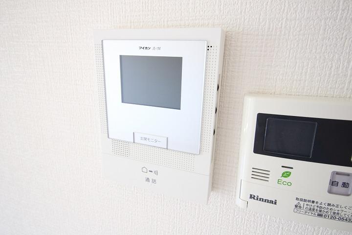 モニタ付インターホン