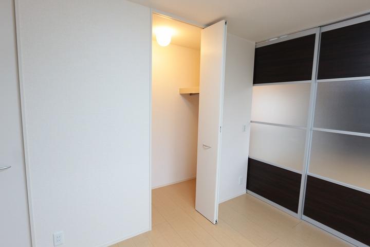 ｳｫｰｸｲﾝｸﾛｰｾﾞｯﾄ