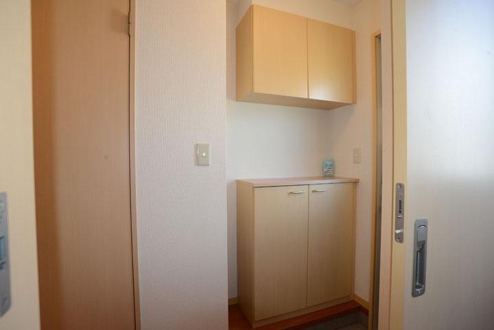 シューズボックス