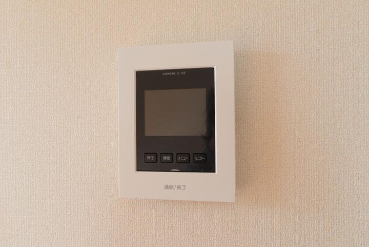 モニタ付インターホン