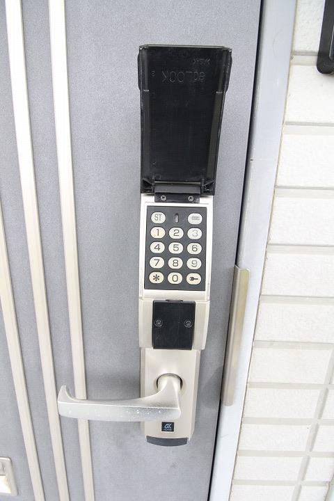 ドアロック
