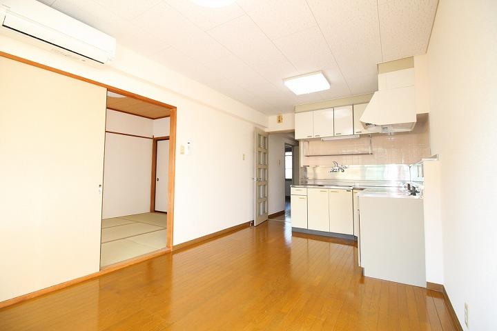 ﾀﾞｲﾆﾝｸﾞｷｯﾁﾝ