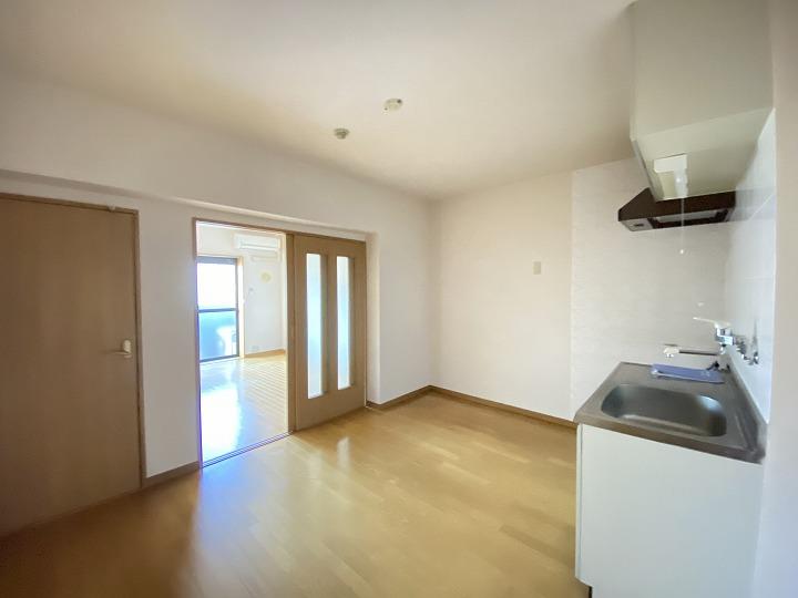 ﾀﾞｲﾆﾝｸﾞｷｯﾁﾝ