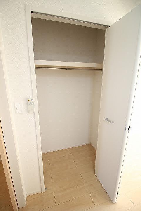 ｳｫｰｸｲﾝｸﾛｰｾﾞｯﾄ