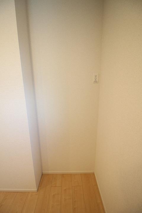 冷蔵庫置き場