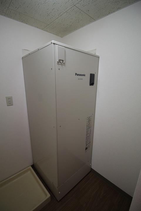 電気温水器