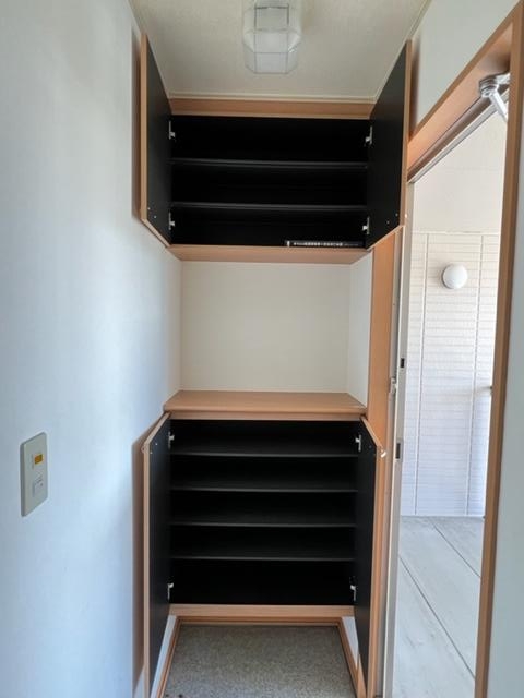 シューズボックス