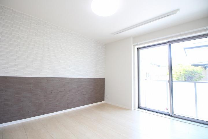 ﾘﾋﾞﾝｸﾞﾀﾞｲﾆﾝｸﾞｷｯﾁﾝ