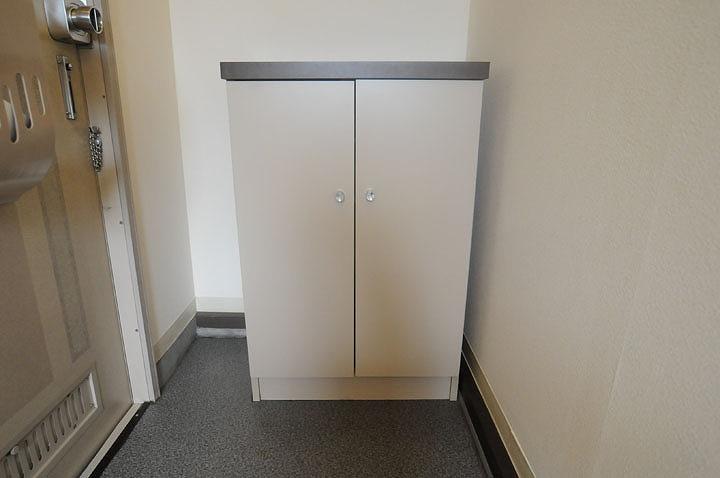 シューズボックス