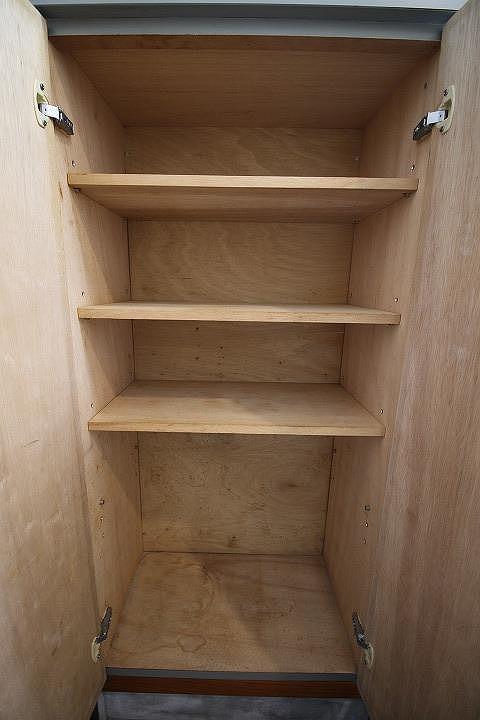 シューズボックス