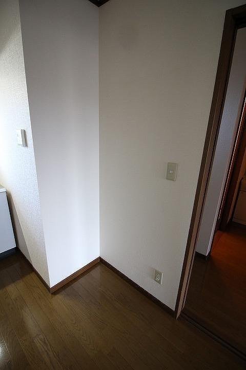 冷蔵庫置き場