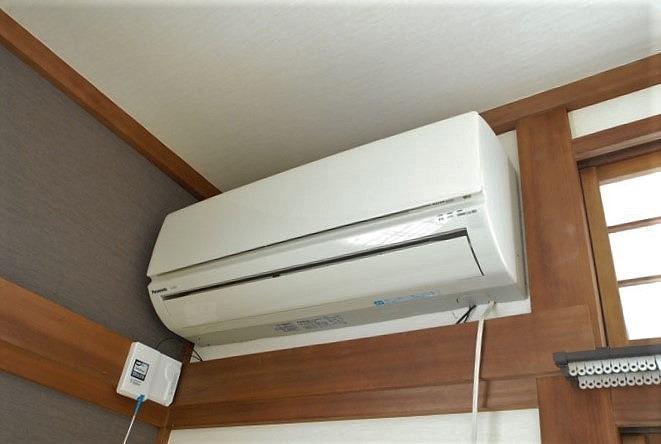 エアコン
