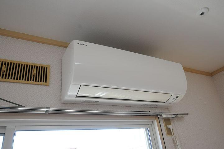エアコン