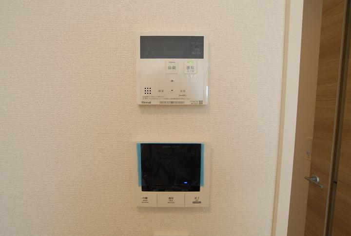 モニタ付インターホン