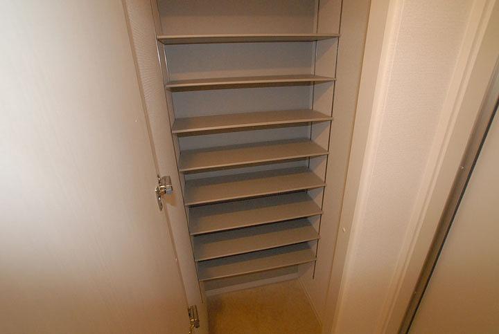 シューズボックス