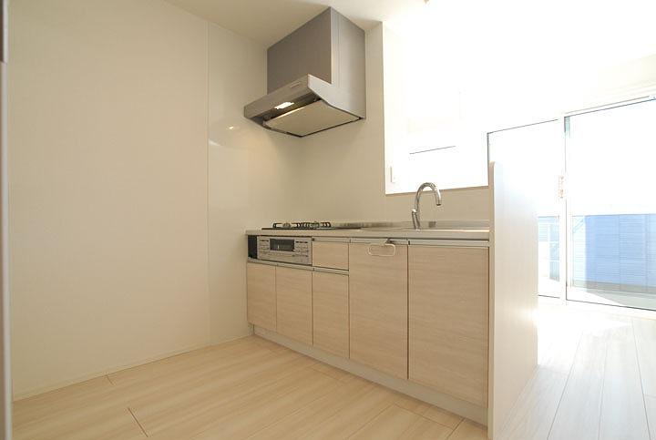 ﾘﾋﾞﾝｸﾞﾀﾞｲﾆﾝｸﾞｷｯﾁﾝ