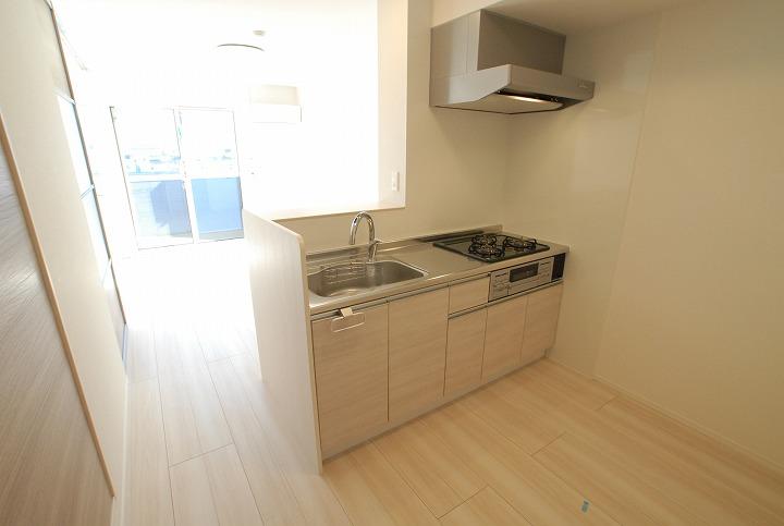 ﾘﾋﾞﾝｸﾞﾀﾞｲﾆﾝｸﾞｷｯﾁﾝ