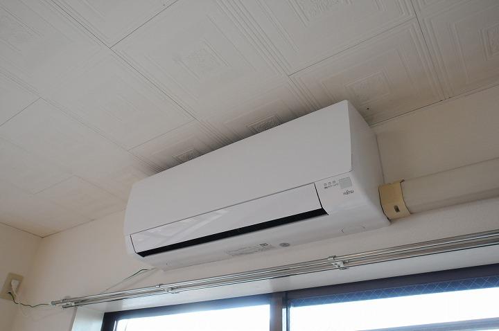 エアコン