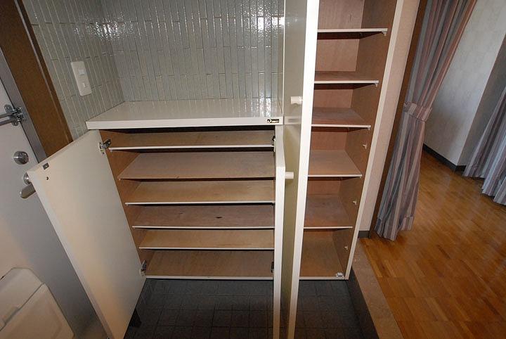 シューズボックス