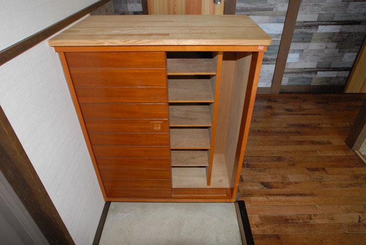 シューズボックス