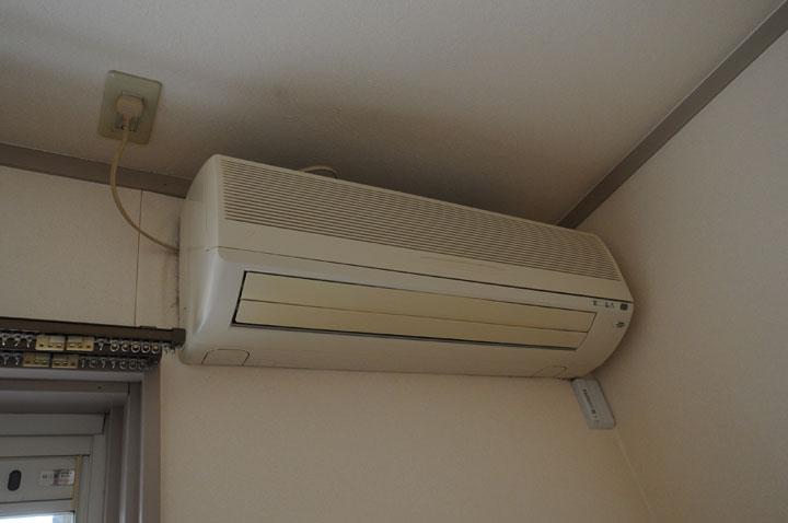 エアコン