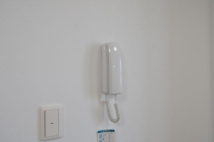 インターホン